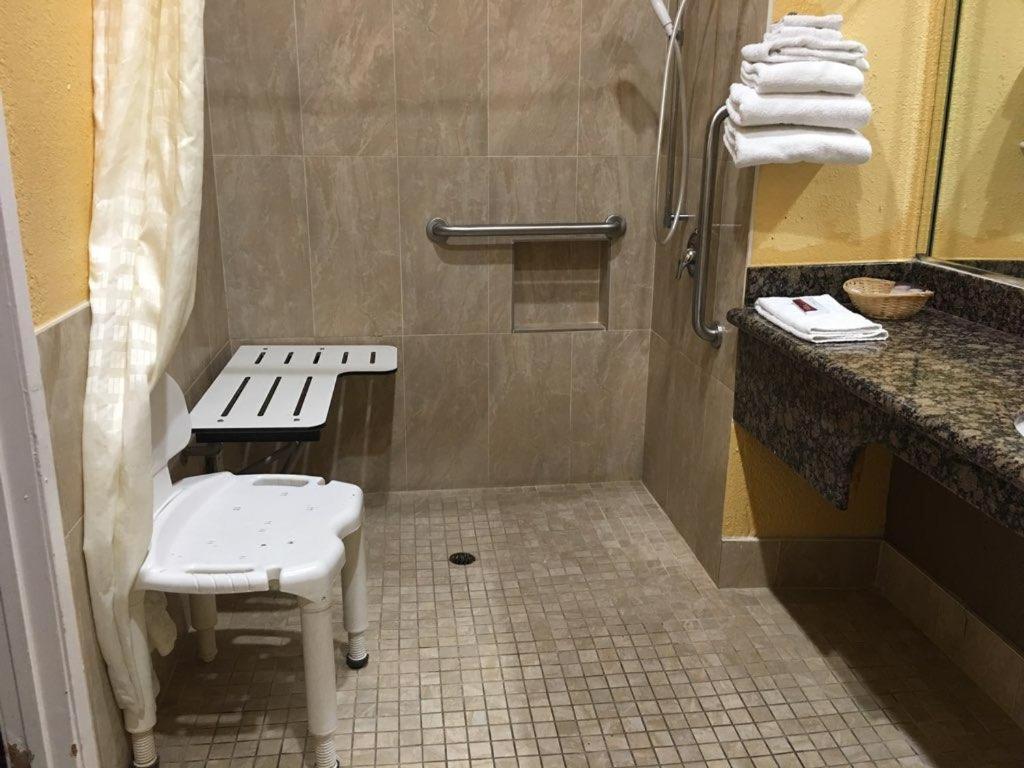 Diamond Inn Инглвуд Экстерьер фото